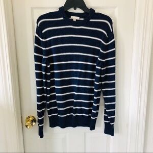 GAP navy knit striped crewneck slightly oversized sweater size small